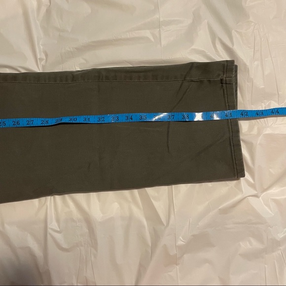 🌼 Bundle 2 for $20 🌼 Lee Gray Straight Leg Women’s Pants - Picture 6 of 7